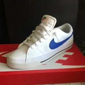 Nike Court Legacy